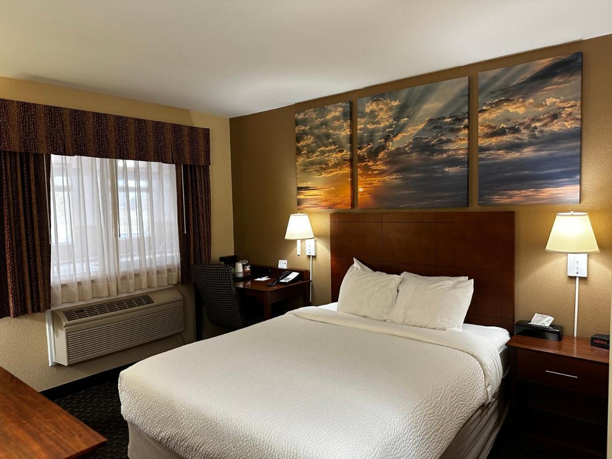 Days Inn By Wyndham Imlay City Exteriér fotografie