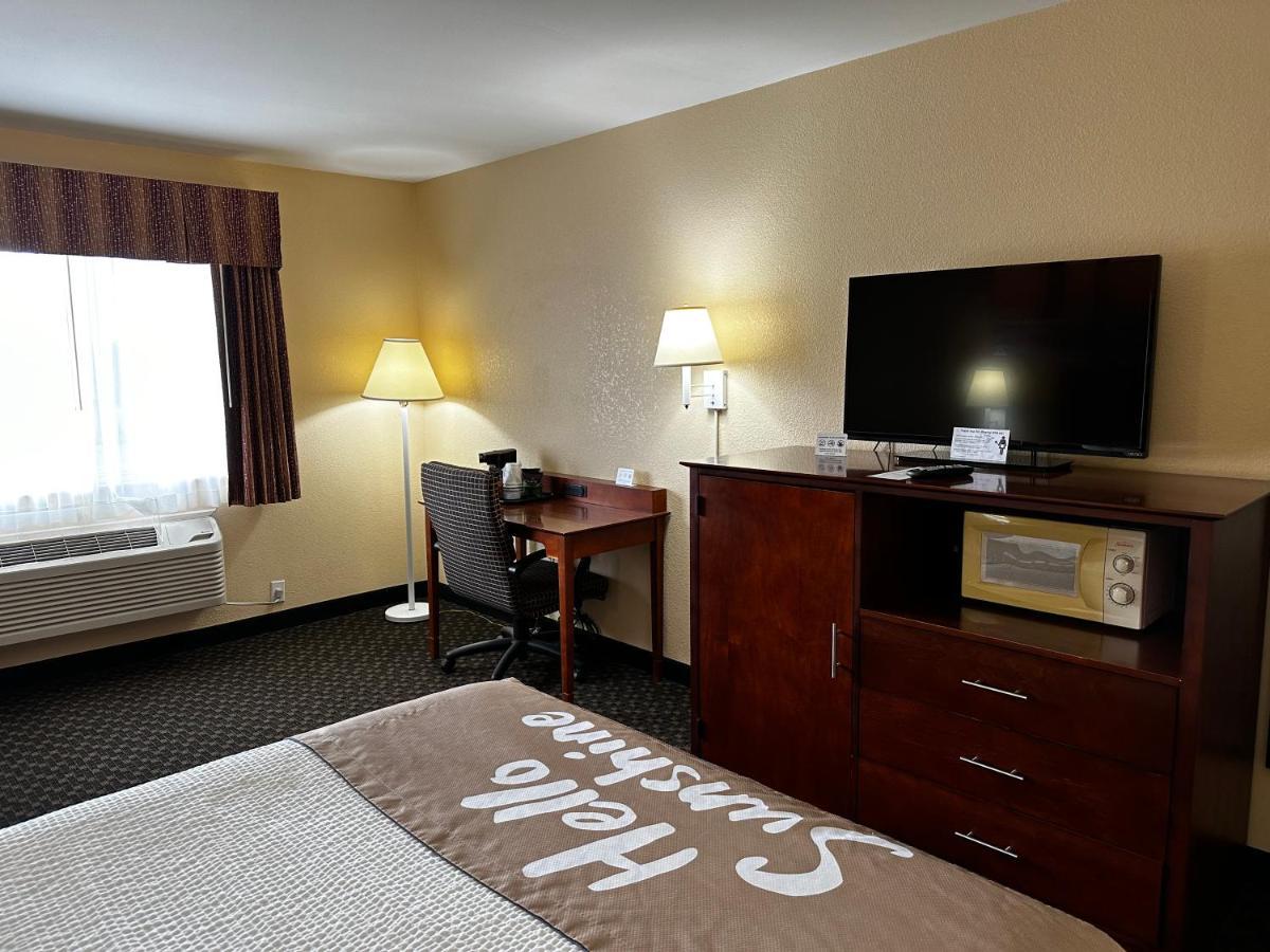 Days Inn By Wyndham Imlay City Exteriér fotografie
