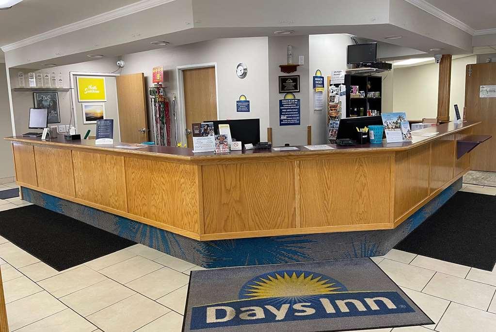 Days Inn By Wyndham Imlay City Interiér fotografie