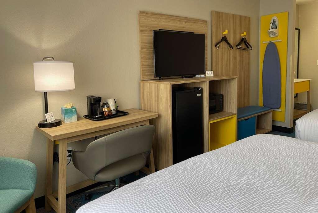 Days Inn By Wyndham Imlay City Pokoj fotografie