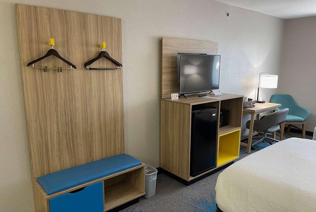 Days Inn By Wyndham Imlay City Pokoj fotografie